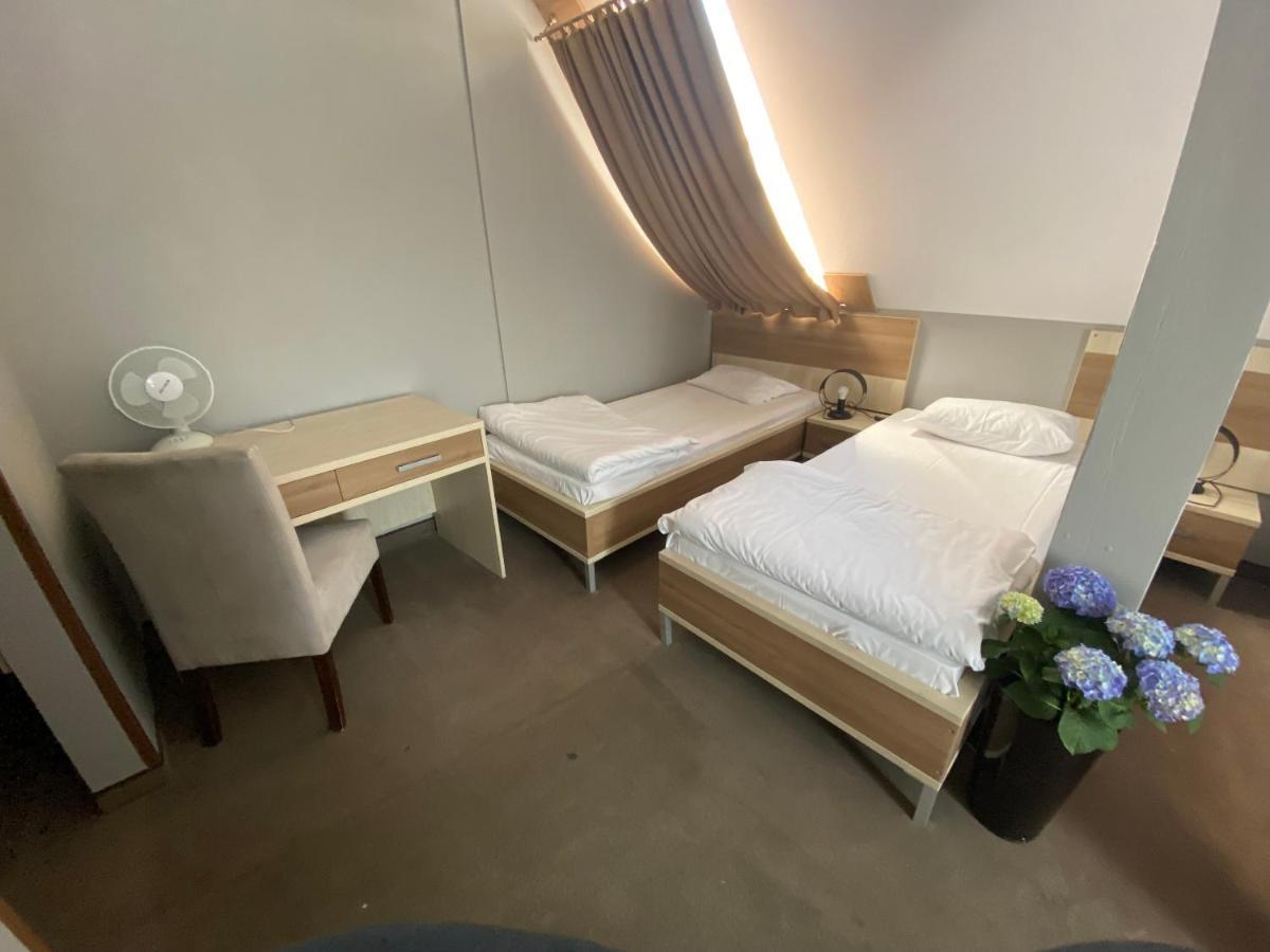 Pokoje Goscinne Teczowa Luban Exterior foto